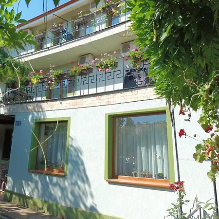 Casa Tuia *