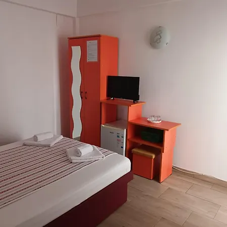 Pensiune Casa Tuia *
