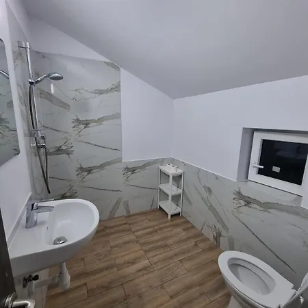 Pensiune Casa Tuia By Eforooms - Liniste Si Primitoare Aproape De Plaja 3*
