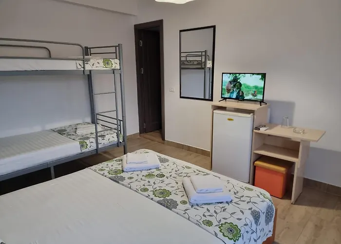 Πανσιόν Casa Tuia By Eforooms - Liniste Si Primitoare Aproape De Plaja Eforie Nord